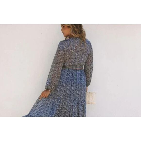 VICI Navy Dot Print Sheer Cropped Tie Front Blouse With Metallic Threads Small - Picture 3 of 11